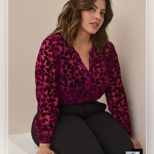 Torrid Burgundy Floral Long Sleeve Velvet Bo Hilo V Neck Size 3X 22-24 N…